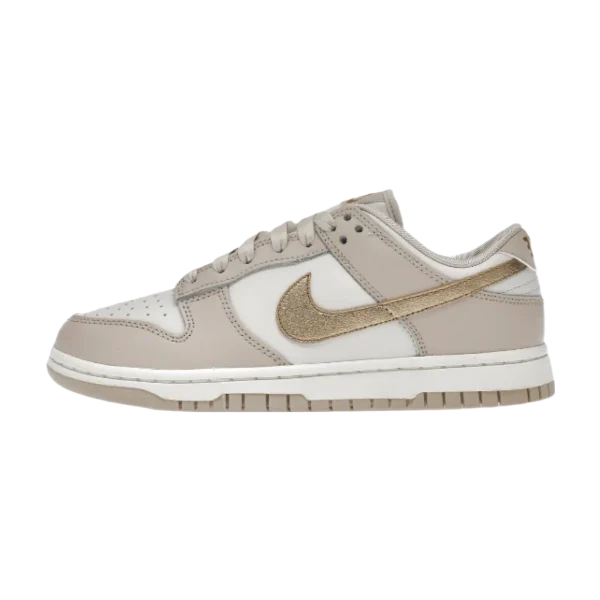 NIKE DUNK LOW ‘PHANTOM METALLIC GOLD’ W
