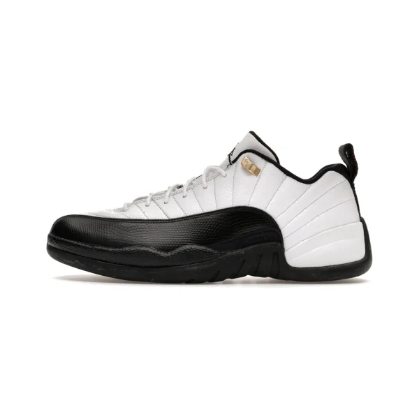 Jordan 12 Retro Low Taxi (2011)