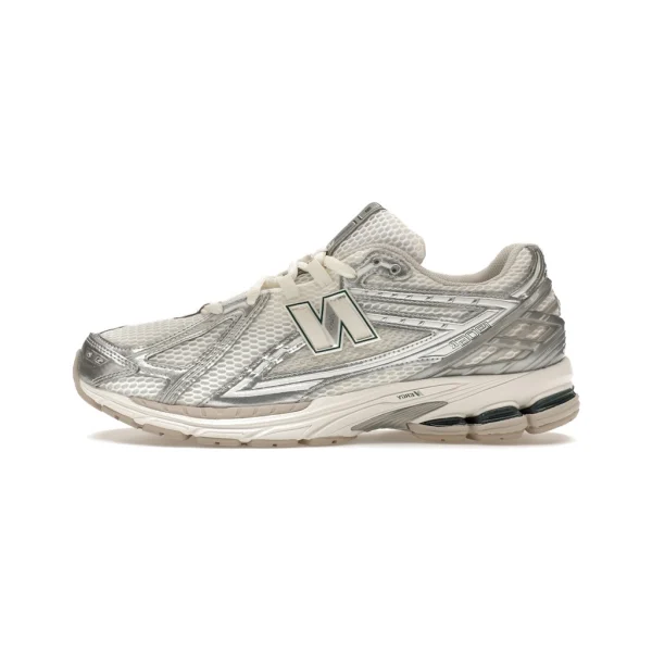 New Balance 1906R Silver Metallic Sea Salt