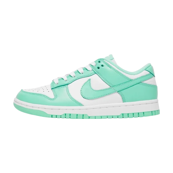 Nike Dunk Low “Green Glow”