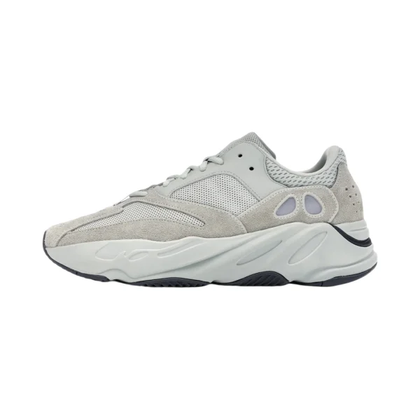 Yeezy 700 “Salt”