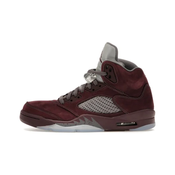 Jordan 5 Retro Burgundy (2023)