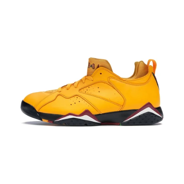 Jordan 7 Retro Low Taxi
